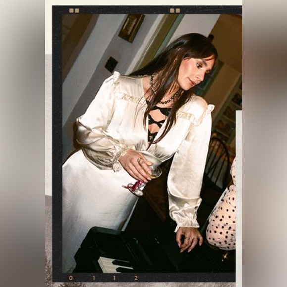 💋SOLD💋🖤🦢DÔEN ‘Lorelei’ Silk Satin Bow Maxi Mother of Pearl Dress XS - Picture 10 of 16